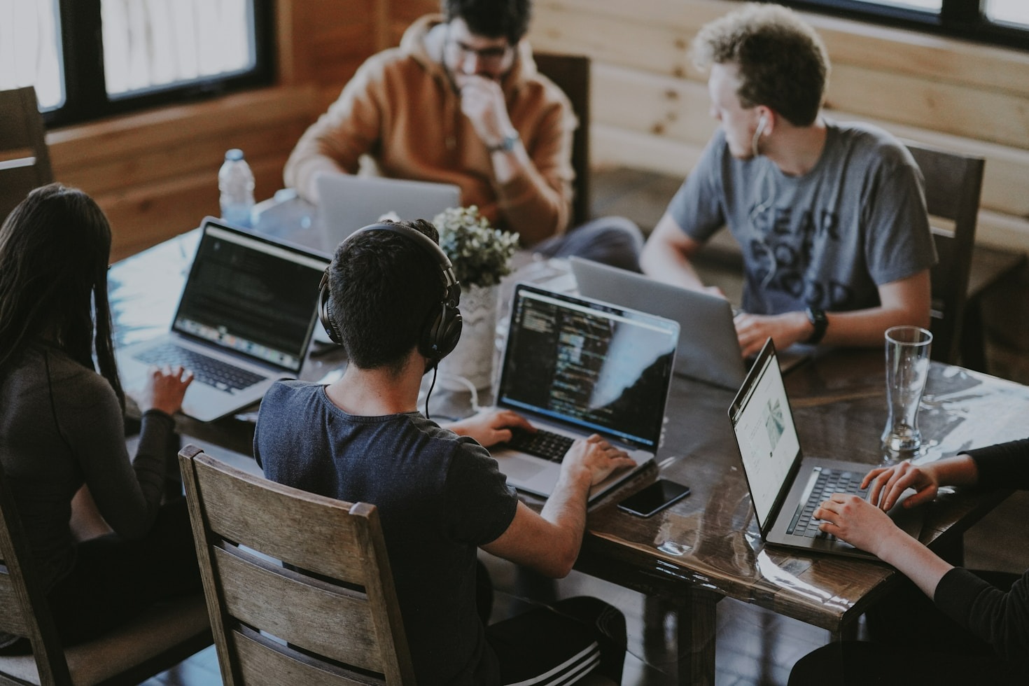 Discover AI Tools That Require Zero Technical Skills